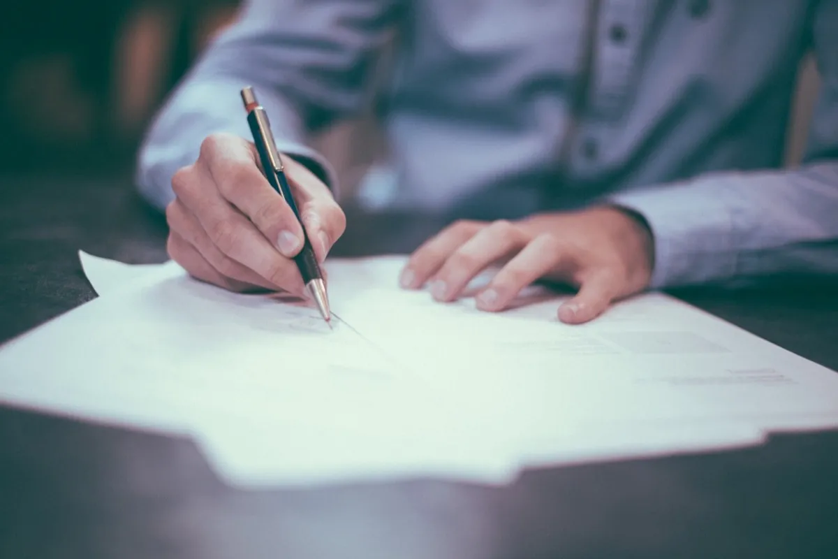 Signing a financial plan
